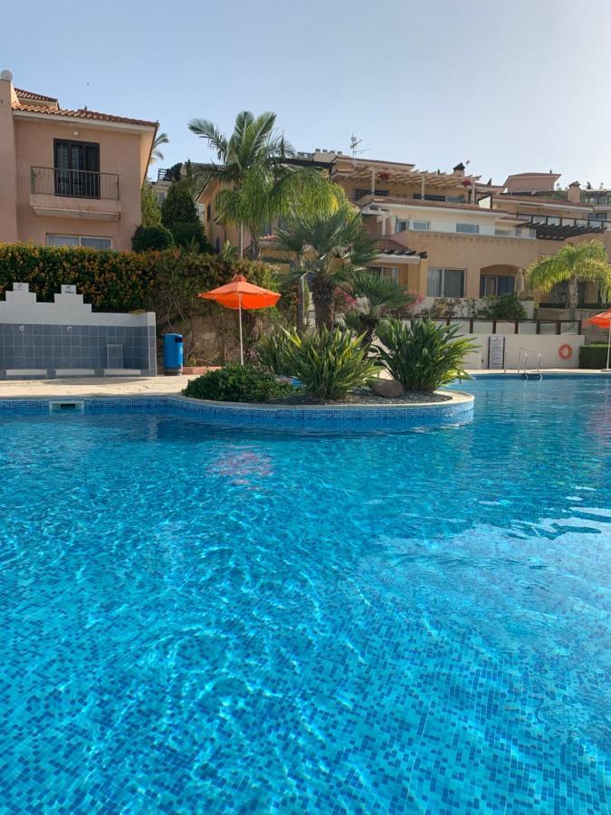 Desire Gardens Townhouse F5 Villa Peyia Bagian luar foto