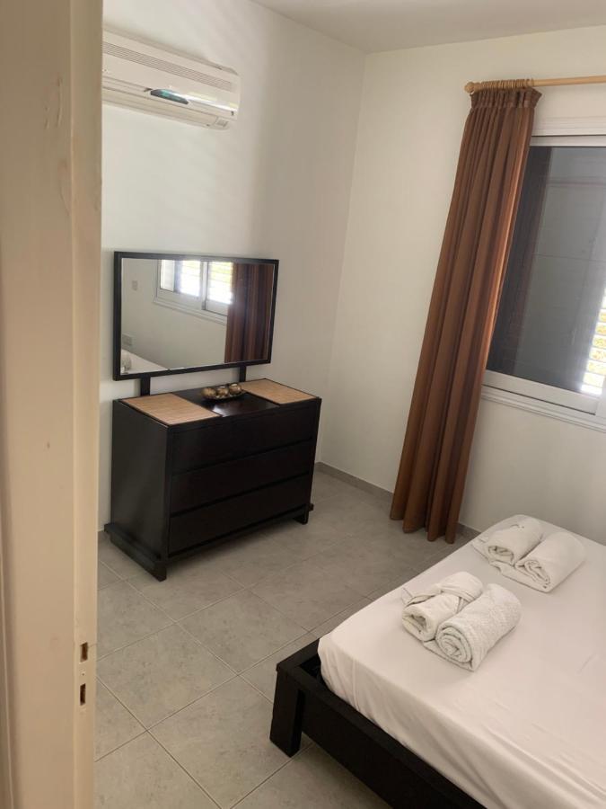 Desire Gardens Townhouse F5 Villa Peyia Bagian luar foto